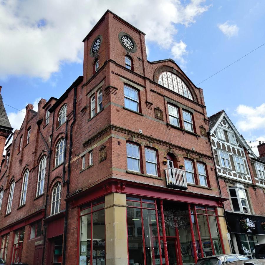 Clock Tower Apartment Llandrindod Wells Exteriör bild